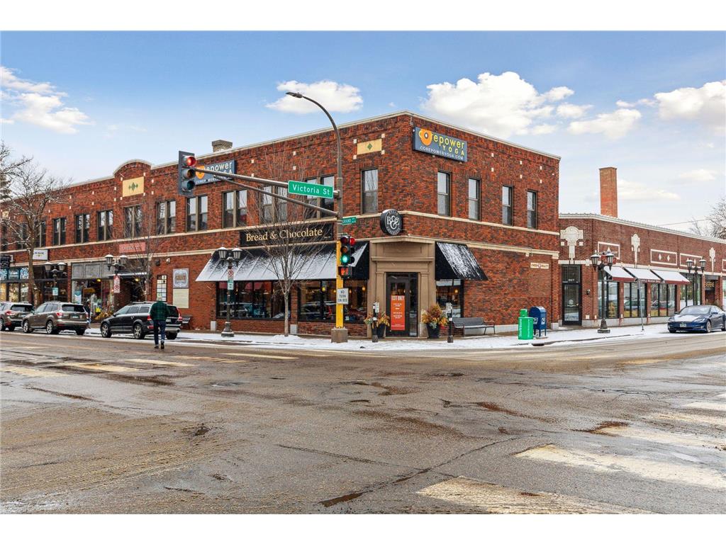 694 Central Avenue W Saint Paul MN 55104 7022763 image56