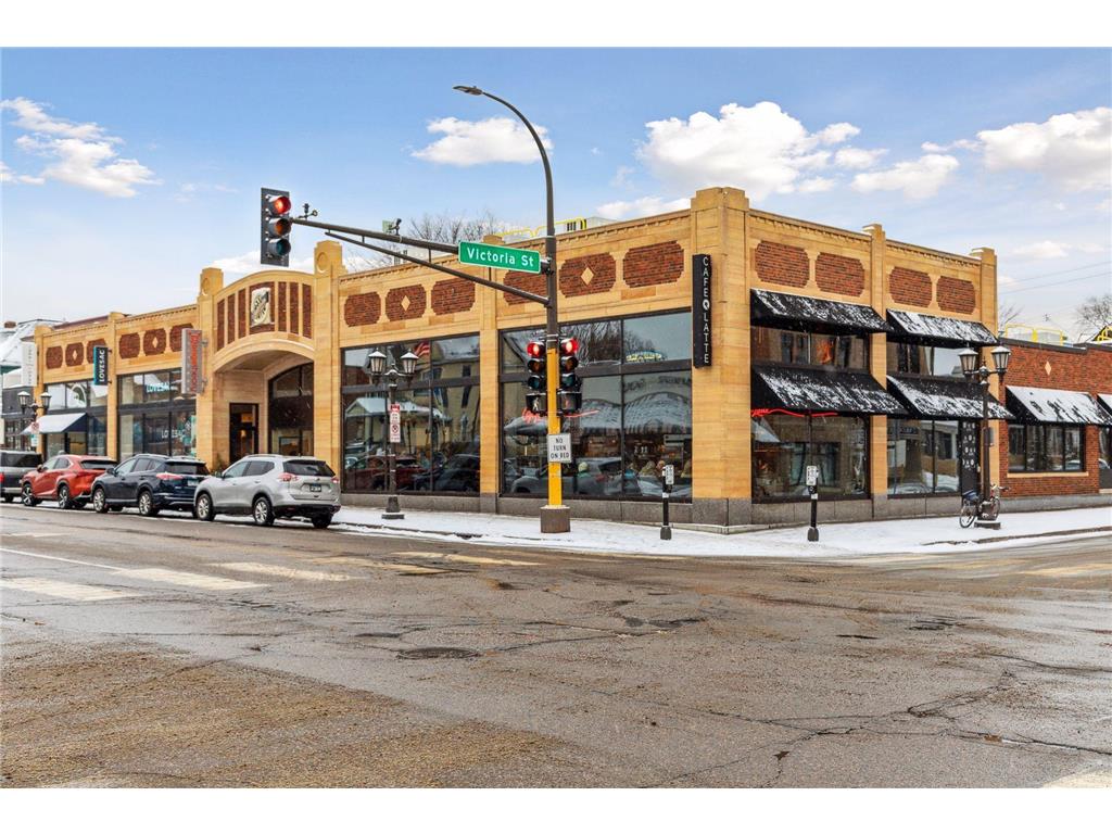 694 Central Avenue W Saint Paul MN 55104 7022763 image57