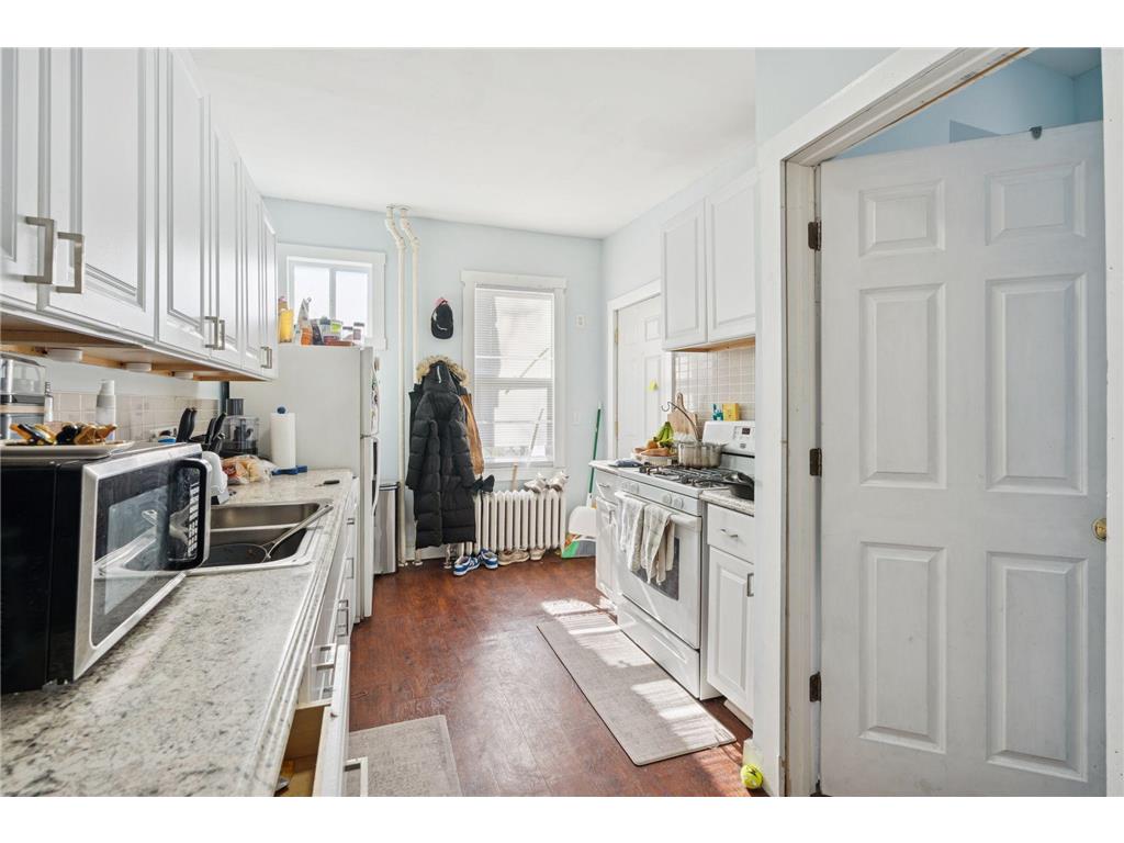 694 Central Avenue W Saint Paul MN 55104 7022763 image6
