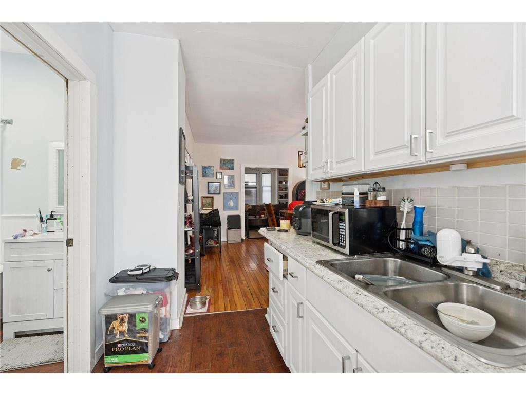 694 Central Avenue W Saint Paul MN 55104 7022763 image9
