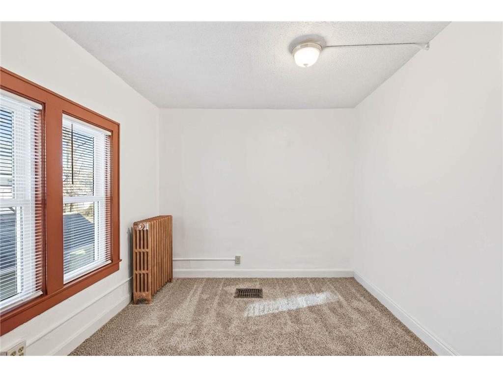 694 Desoto Street Saint Paul MN 55130 7014871 image18