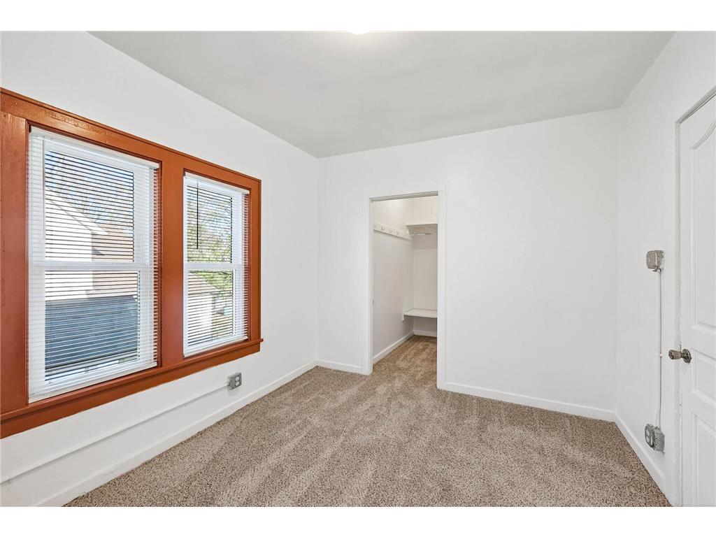 694 Desoto Street Saint Paul MN 55130 7014871 image19