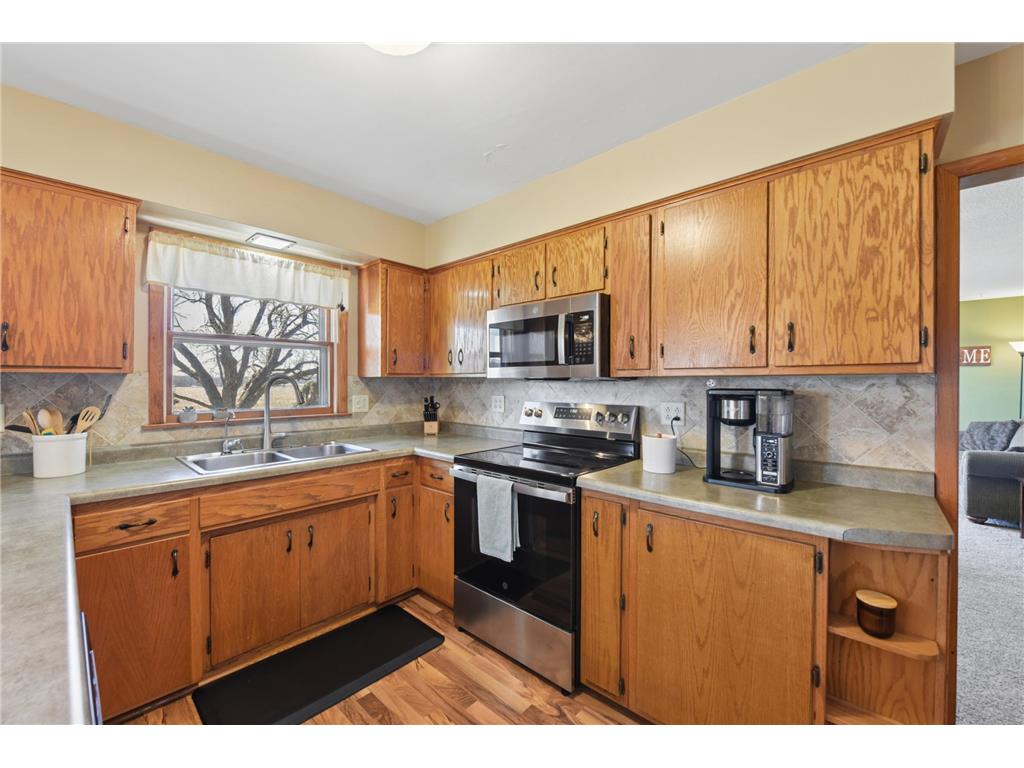 694 Glover Road Troy Twp WI 54022 7050738 image12