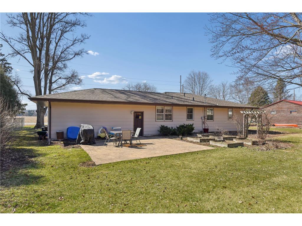 694 Glover Road Troy Twp WI 54022 7050738 image24