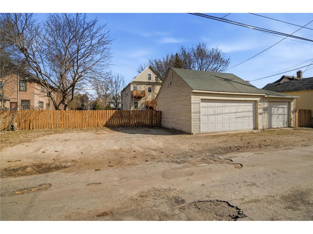 694 Marshall Avenue Saint Paul MN 55104 7074742 image16