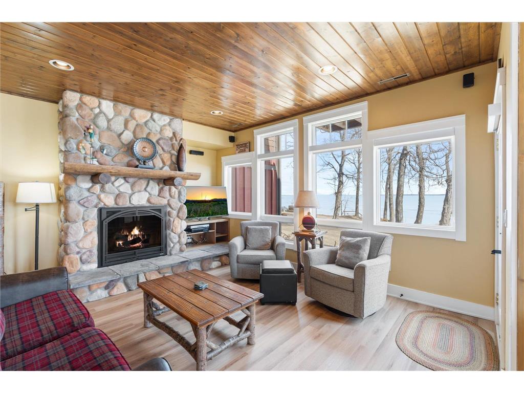 6940 Beach View Lane NW #220-1 Trappers Landing Lo Walker MN 56452 - Leech Lake 7066157 image2