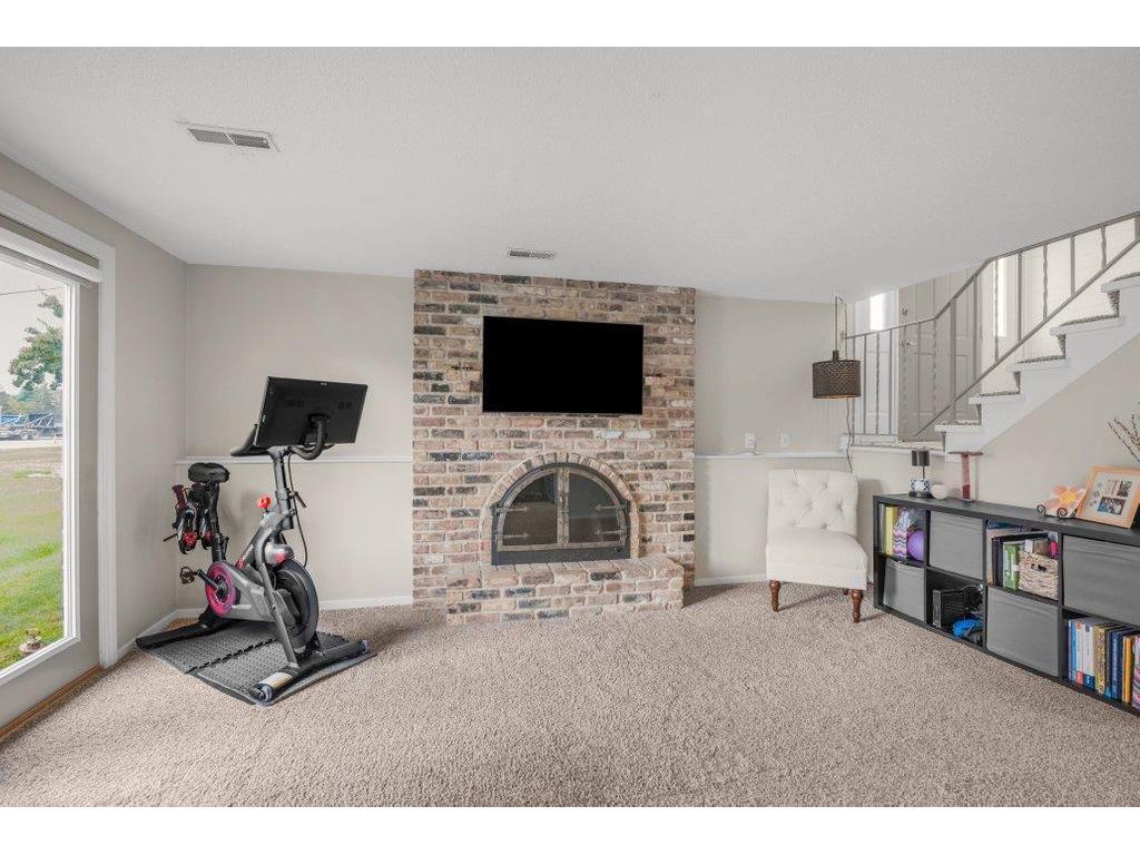 6942 Ives Lane N Maple Grove MN 55369 6813867 image12