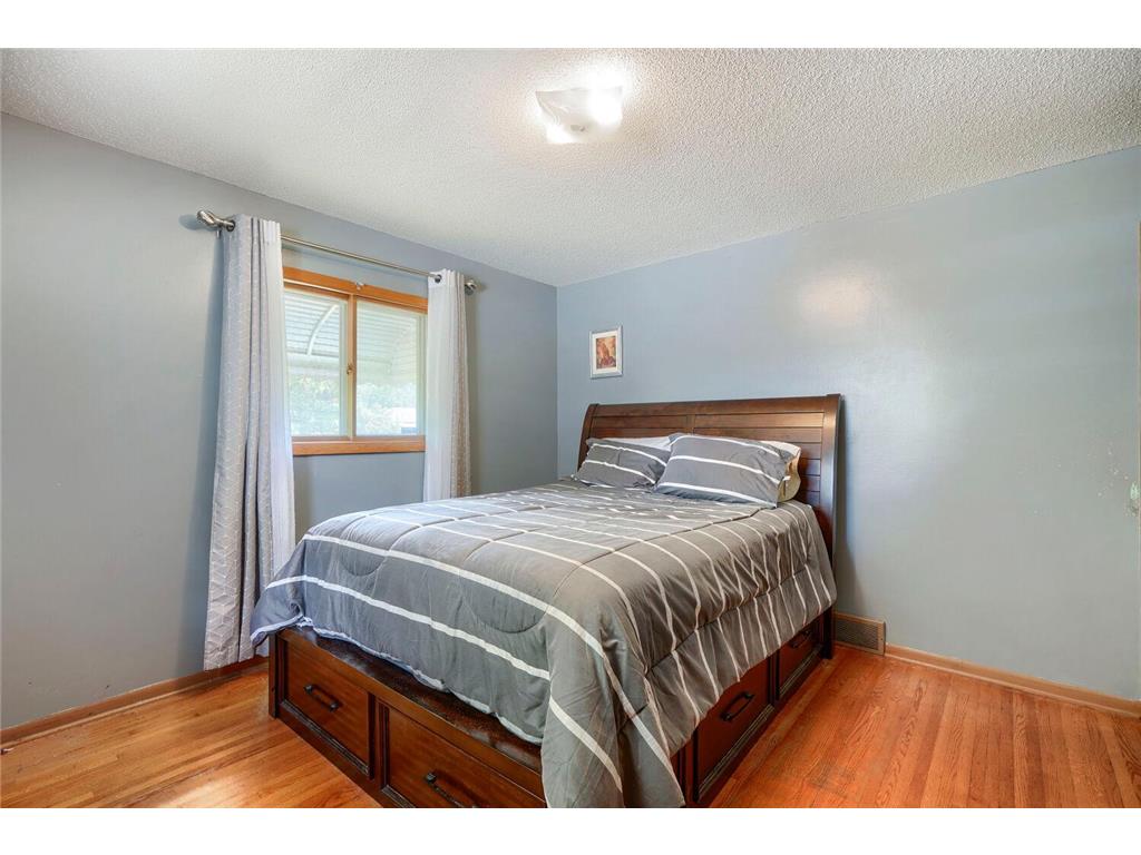 6943 Logan Avenue N Brooklyn Center MN 55430 7067376 image18