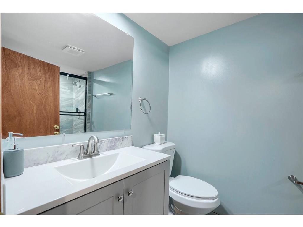 6943 Logan Avenue N Brooklyn Center MN 55430 7067376 image20