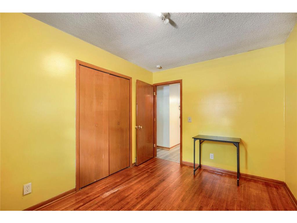 6943 Logan Avenue N Brooklyn Center MN 55430 7067376 image23