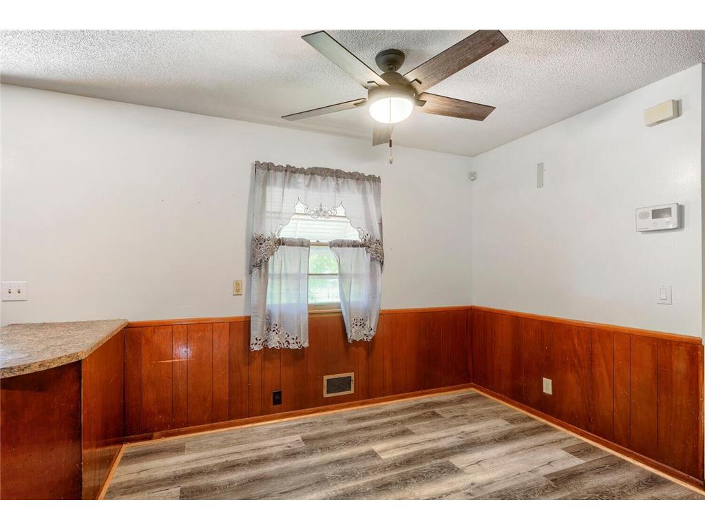 6943 Logan Avenue N Brooklyn Center MN 55430 7067376 image8
