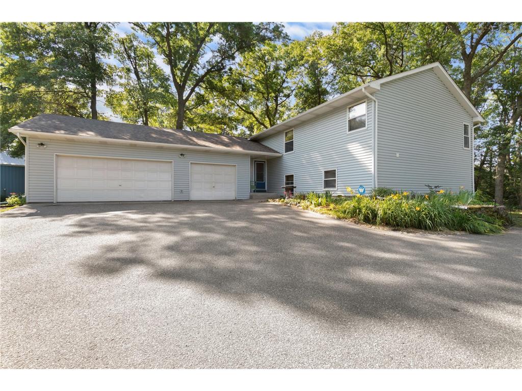 6948 145th Avenue NE Columbus MN 55025 6405233 image1