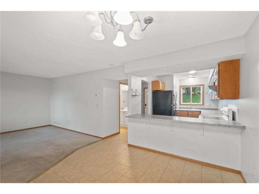 695 E Burnsville Parkway #19 Burnsville MN 55337 7022540 image28