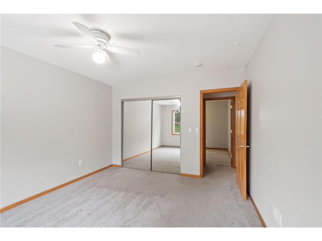 695 E Burnsville Parkway #19 Burnsville MN 55337 7022540 image9