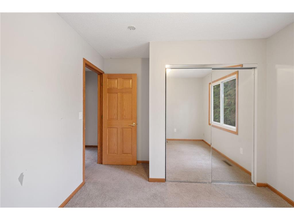 695 E Burnsville Parkway #19 Burnsville MN 55337 7042843 image13