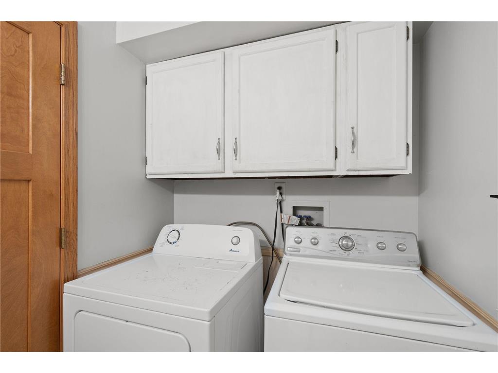 695 E Burnsville Parkway #19 Burnsville MN 55337 7042843 image17