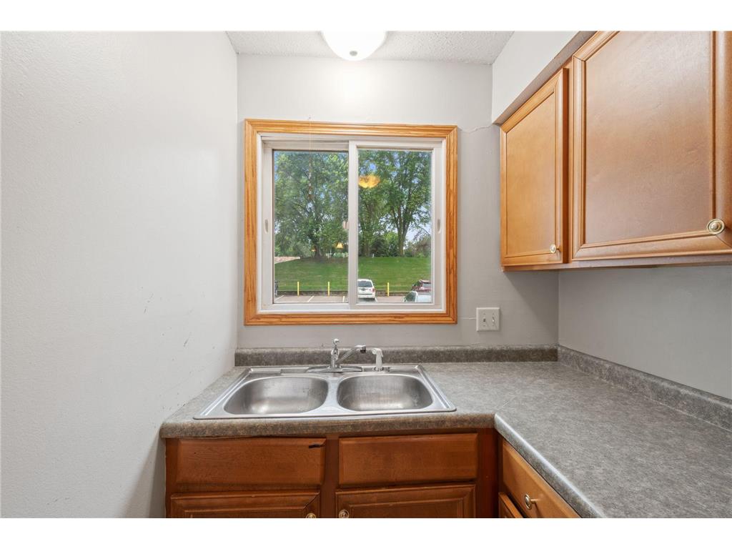 695 E Burnsville Parkway #19 Burnsville MN 55337 7042843 image21