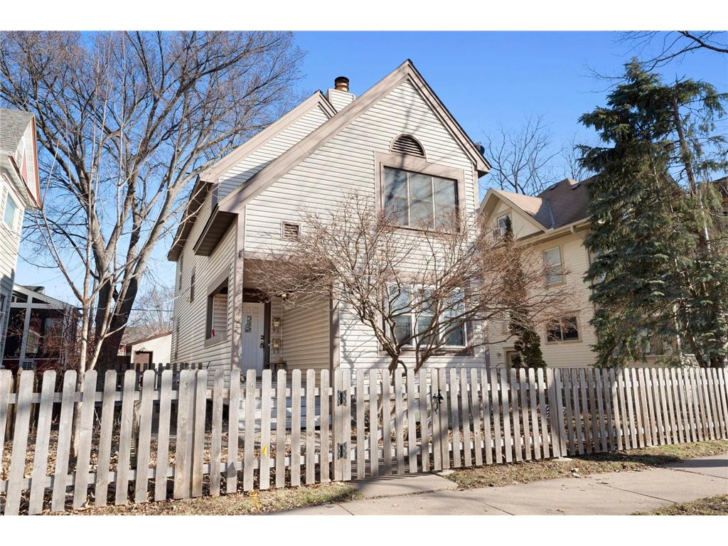 695 Hague Avenue Saint Paul MN 55104 7013134 image1