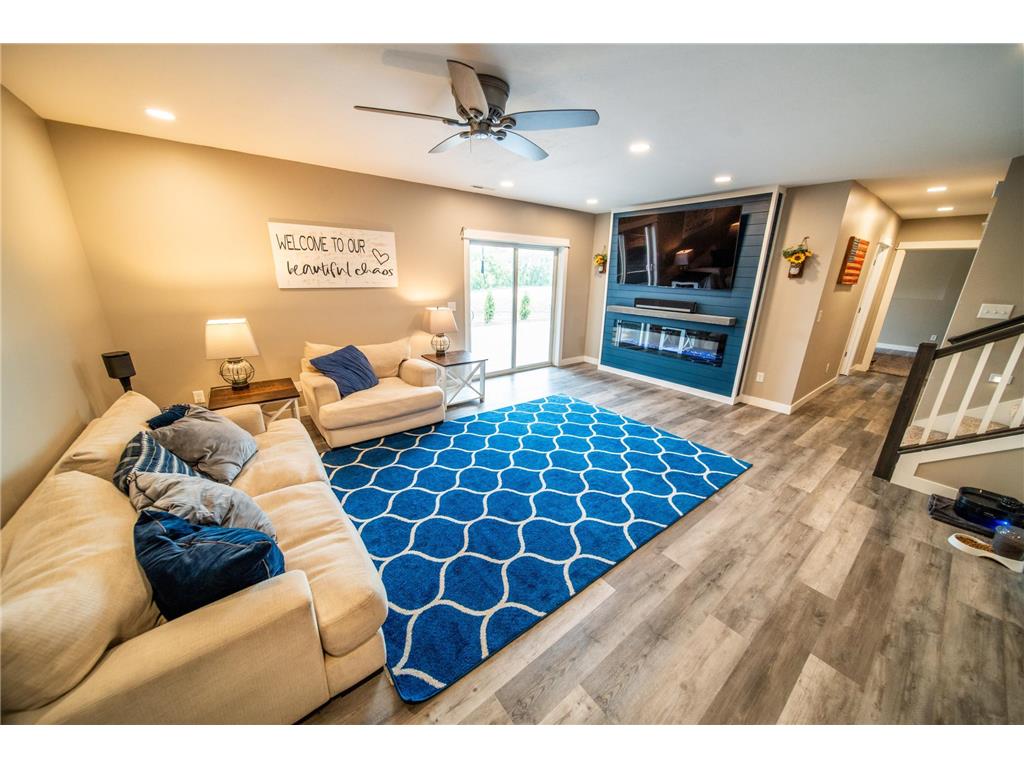 695 Marcus Pl NE Byron MN 55920 7069001 image36