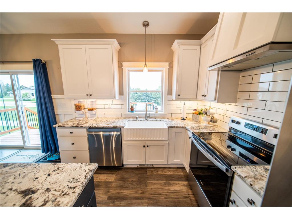 695 Marcus Pl NE Byron MN 55920 7069001 image5