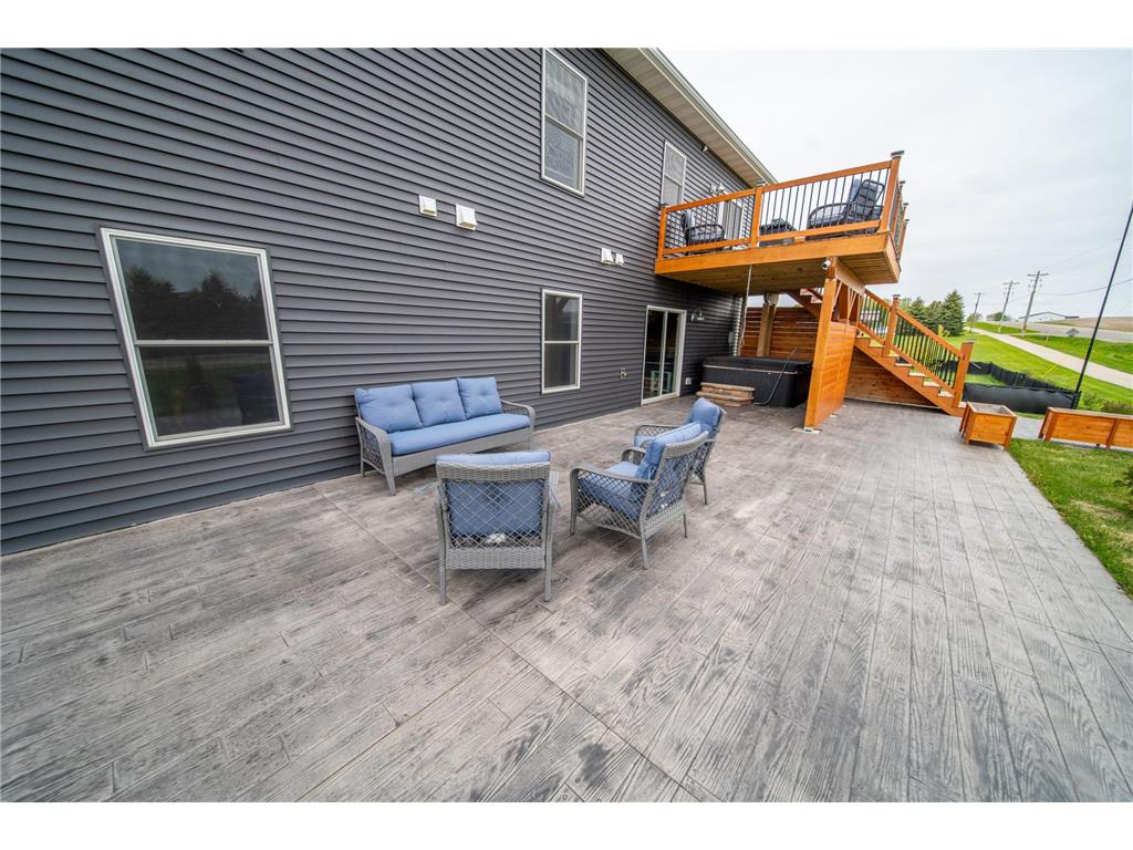 695 Marcus Pl NE Byron MN 55920 7069001 image51