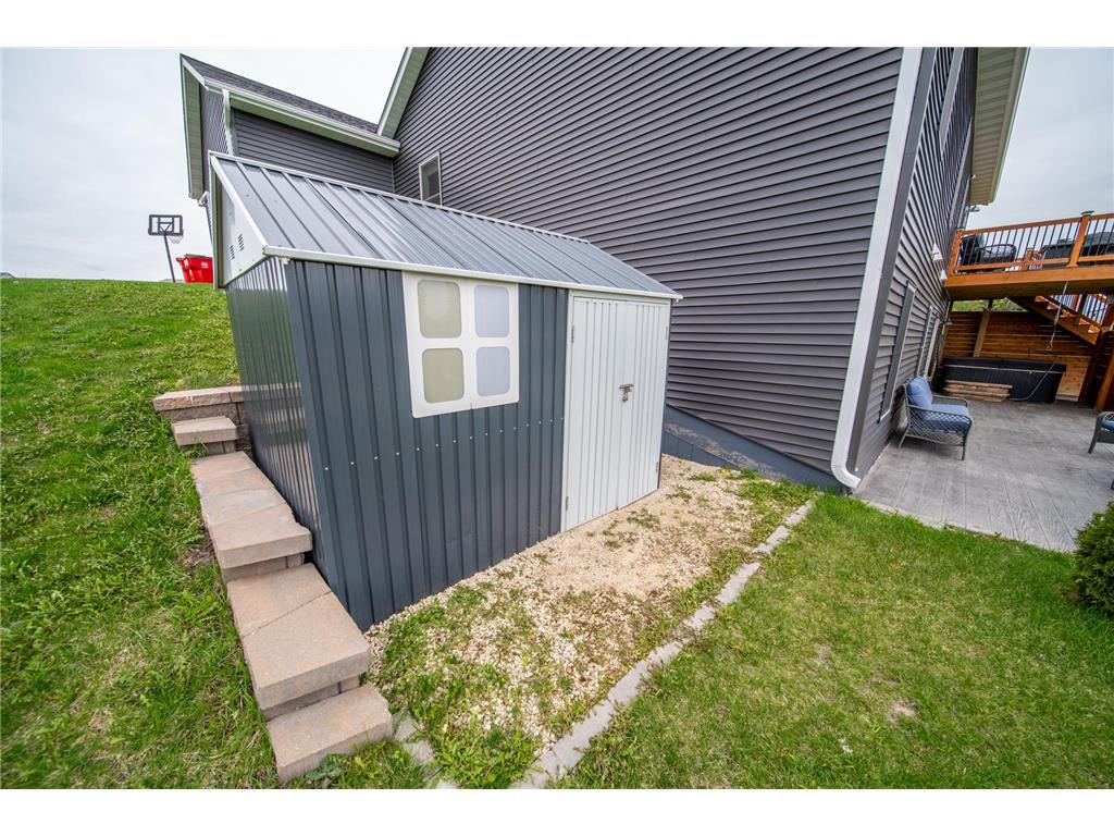 695 Marcus Pl NE Byron MN 55920 7069001 image53