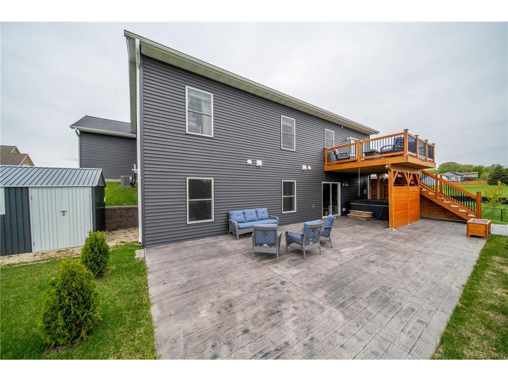 695 Marcus Pl NE Byron MN 55920 7069001 image55