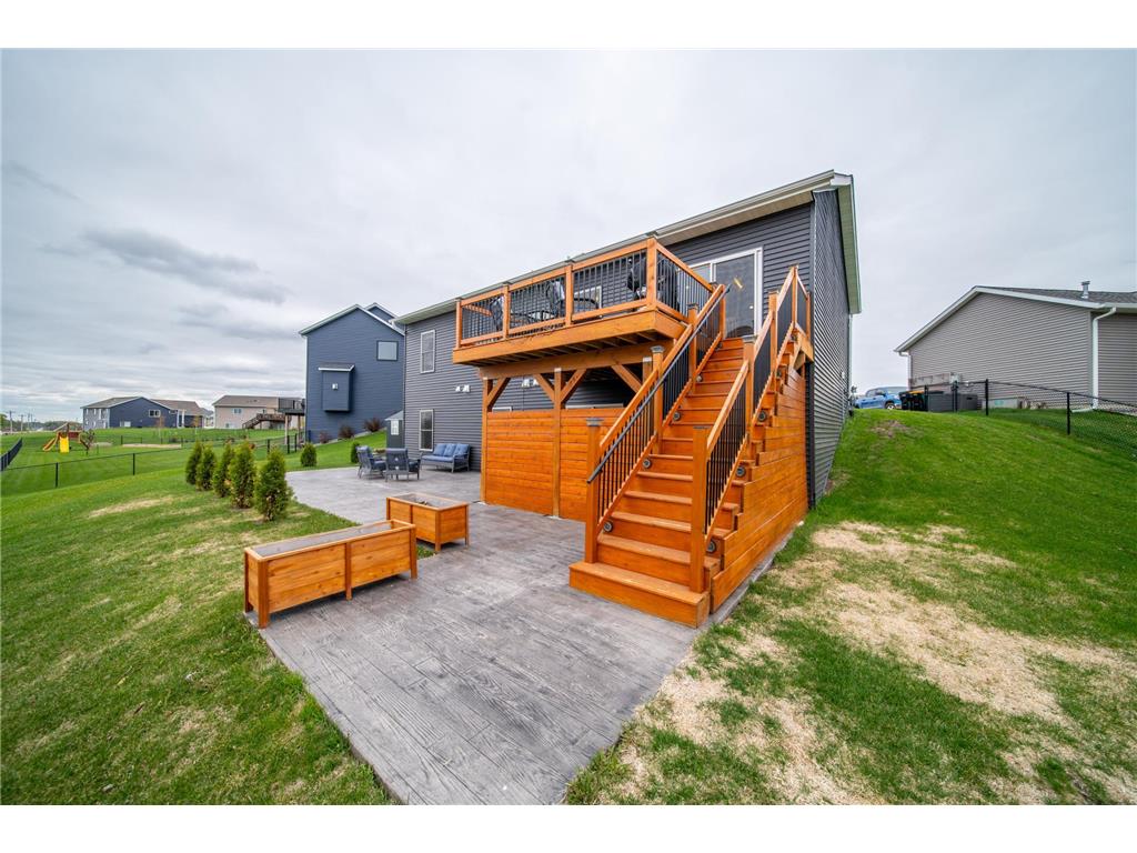 695 Marcus Pl NE Byron MN 55920 7069001 image56