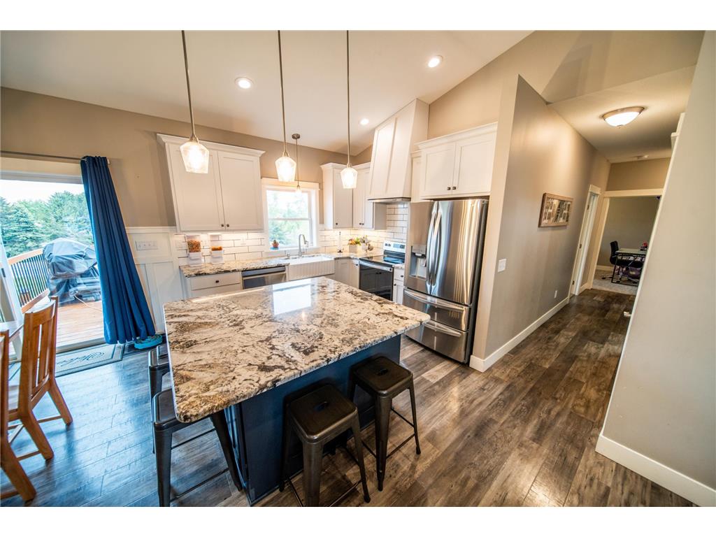 695 Marcus Pl NE Byron MN 55920 7069001 image7