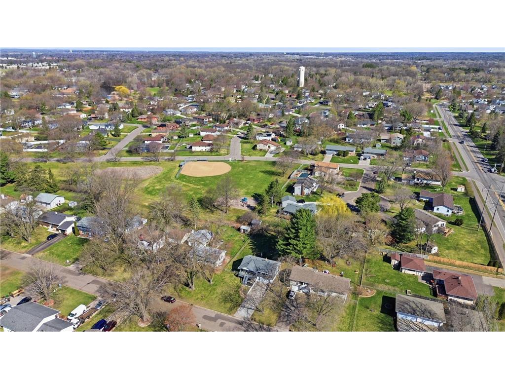 6950 35th Street N Oakdale MN 55128 7057201 image22