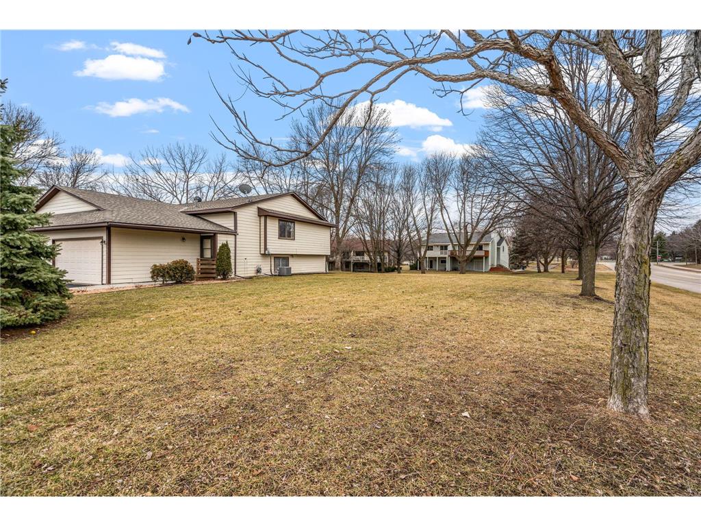 6950 Chaparral Lane, Chanhassen, MN, 55317 MLS 8020793 Edina Realty