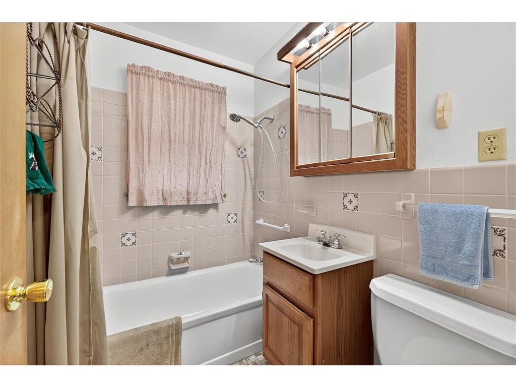 6951 Clay Avenue Inver Grove Heights MN 55076 6787221 image12