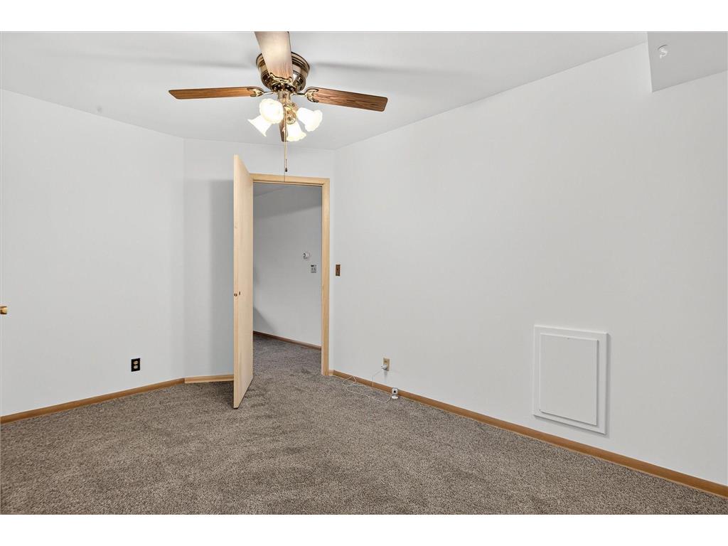 6951 Clay Avenue Inver Grove Heights MN 55076 6787221 image15