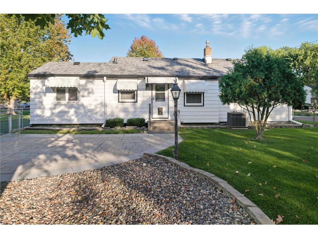 6951 Clay Avenue Inver Grove Heights MN 55076 6787221 image23