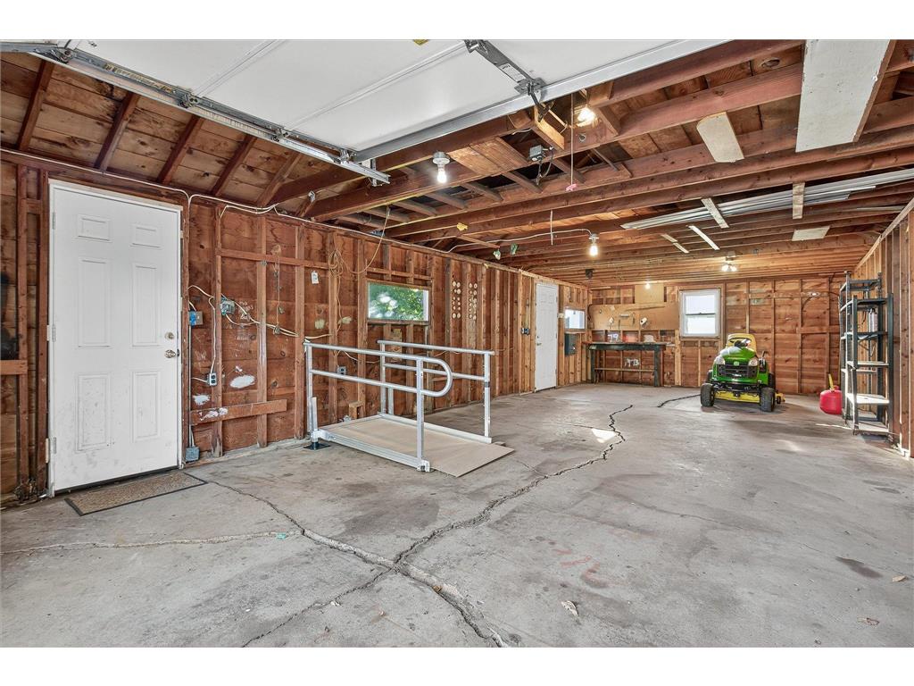 6951 Clay Avenue Inver Grove Heights MN 55076 6787221 image34