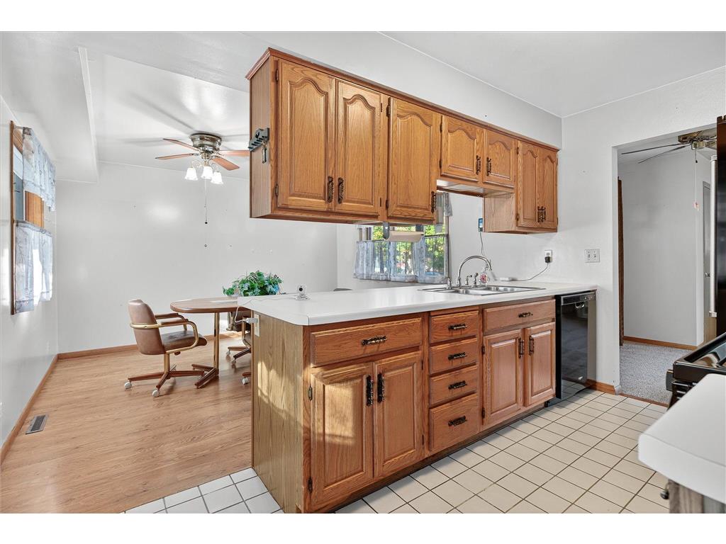 6951 Clay Avenue Inver Grove Heights MN 55076 6787221 image4