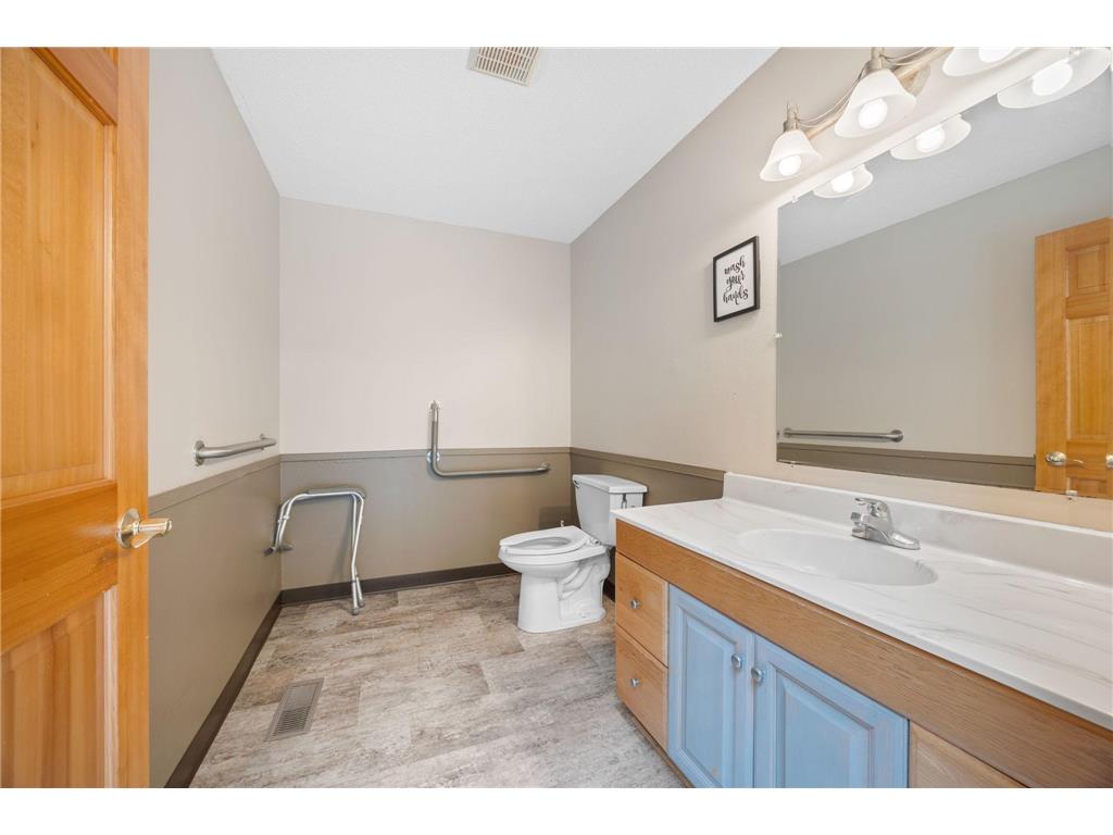 69531-1 213th Street Darwin MN 55324 - Washington 7106206 image15