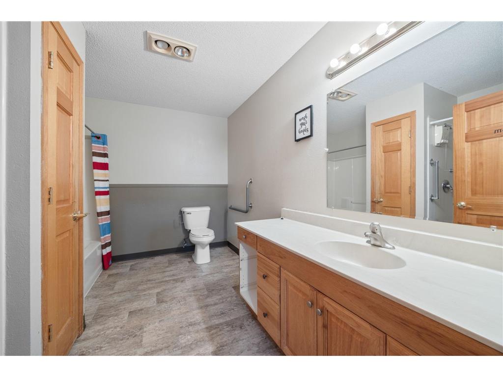 69531 213th Street Darwin MN 55324 - Washington 7106246 image8