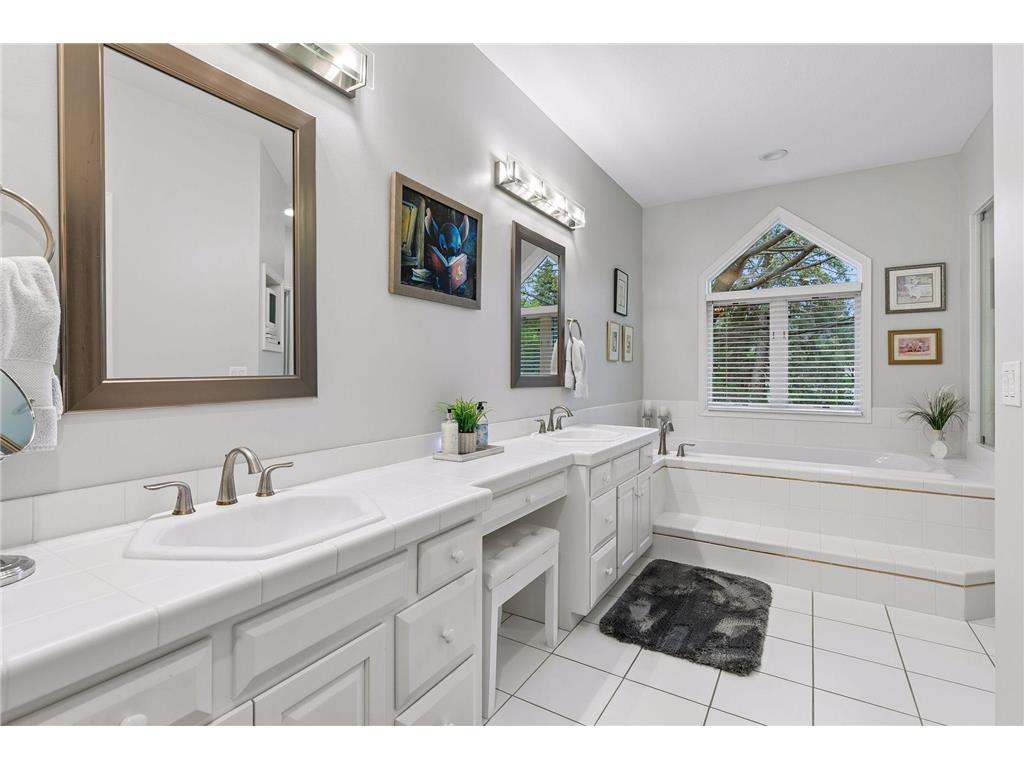 6954 Kenmare Drive Bloomington MN 55438 7058032 image23