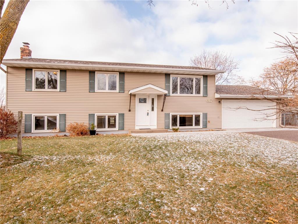 6957 Upper 35th Street Circle N Oakdale MN 55128 6454032 image1