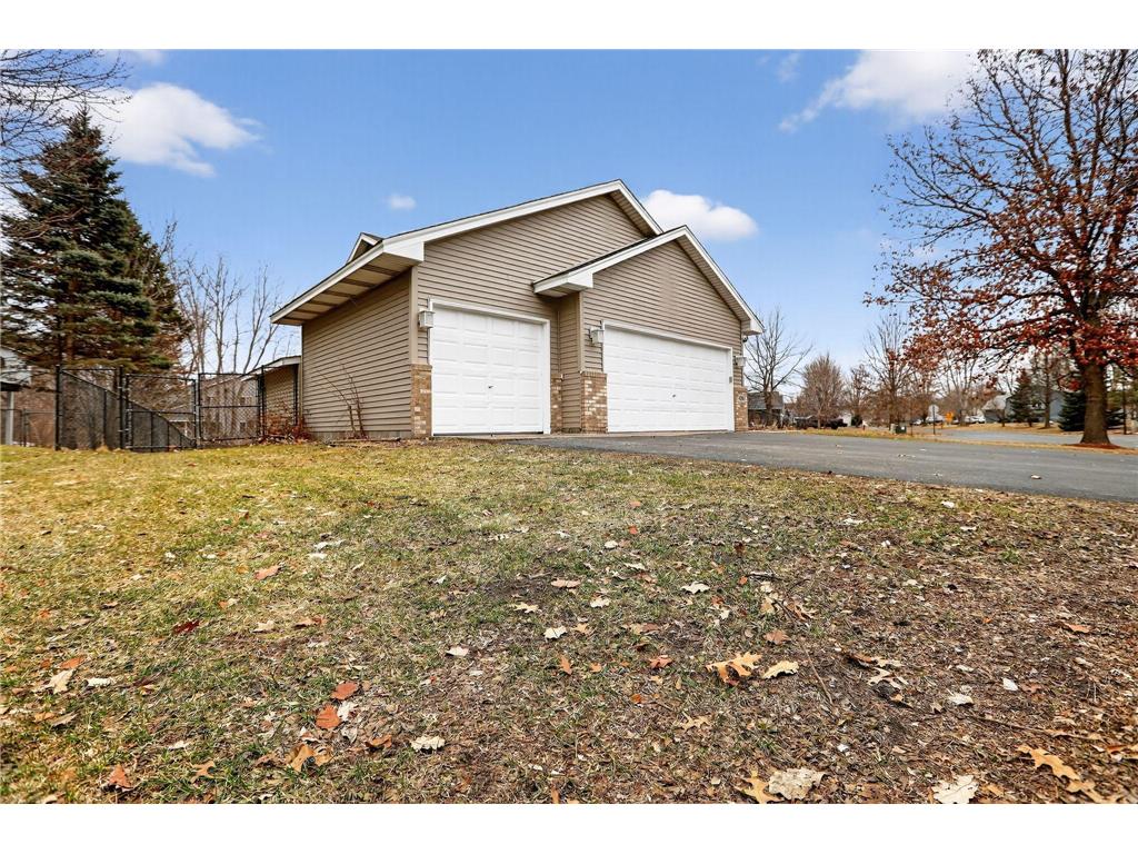 696 79th Street Lino Lakes MN 55014 7033830 image2
