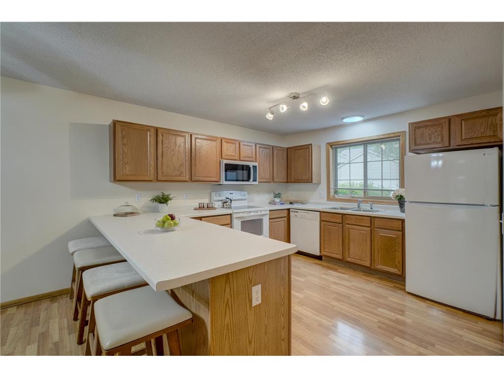 696 Monn Avenue Vadnais Heights MN 55127 7081236 image3