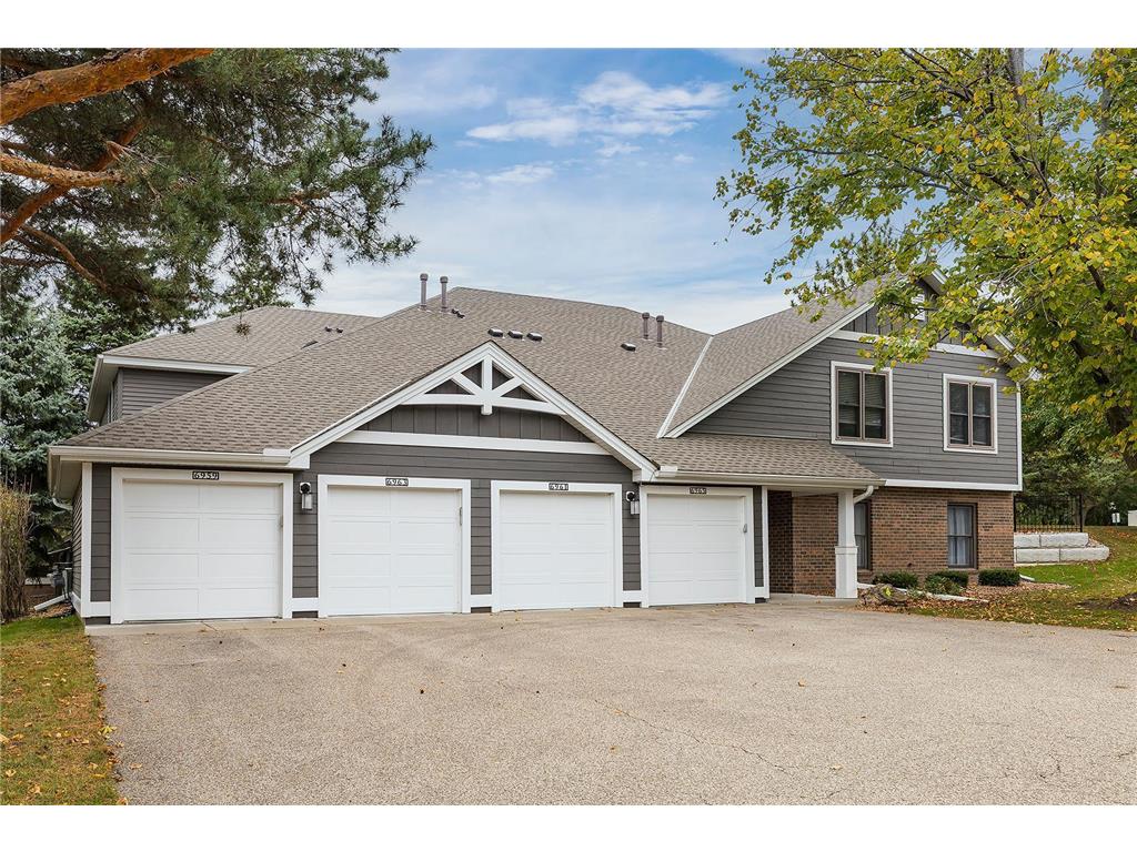 6961 Langford Court Edina MN 55436 6800542 image1