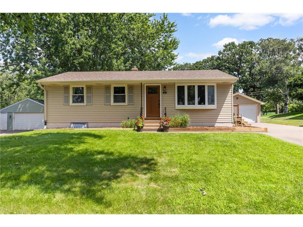 697 Hattie Lane Woodbury MN 55125 6569778 image1