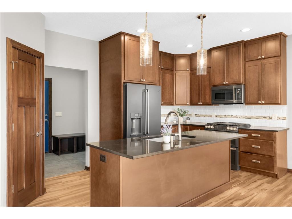 697 Jansen Avenue SE Hanover MN 55341 7031130 image11