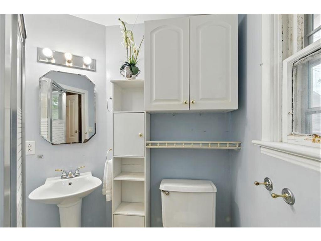 697 Tuscarora Avenue Saint Paul MN 55102 6819958 image11