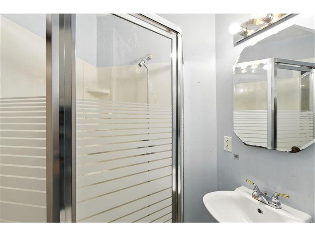 697 Tuscarora Avenue Saint Paul MN 55102 6819958 image12