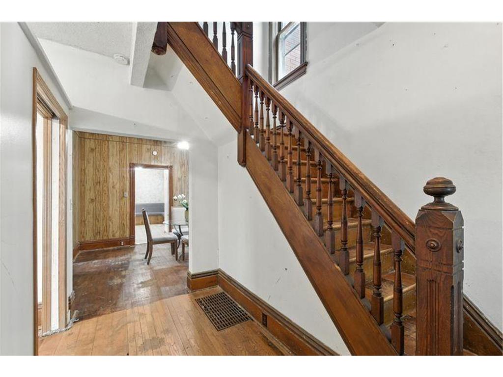 697 Tuscarora Avenue Saint Paul MN 55102 6819958 image8