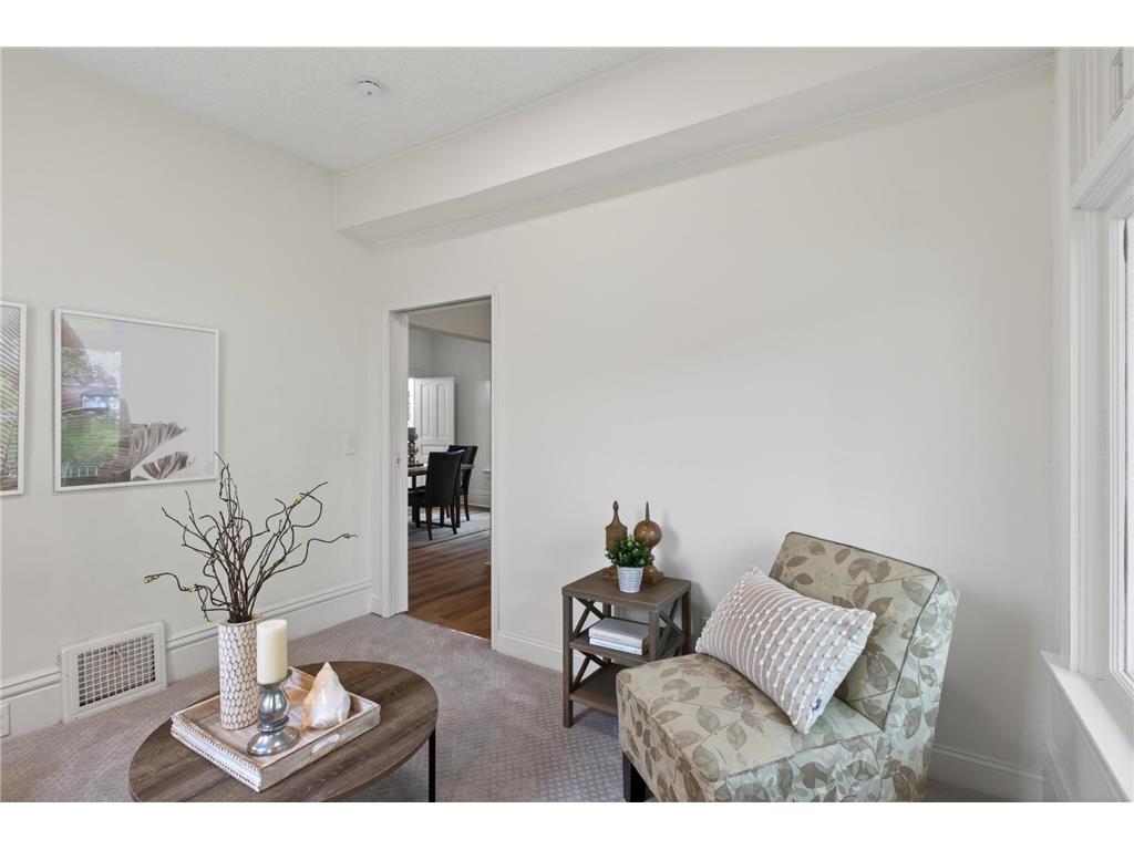 697 Tuscarora Avenue Saint Paul MN 55102 7069172 image10