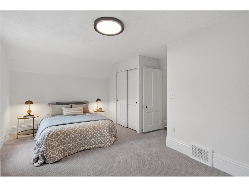 697 Tuscarora Avenue Saint Paul MN 55102 7069172 image14
